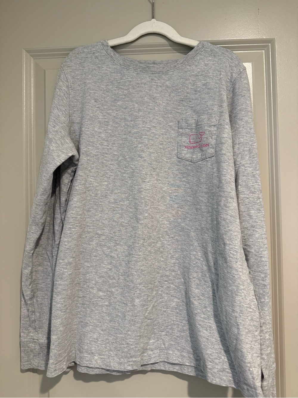 Vineyard Vines Heather Gray Long Sleeve Tee with White Logo